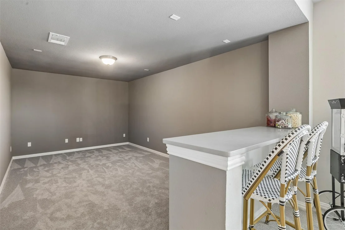 Photo of 2500 Ever Birch Way
