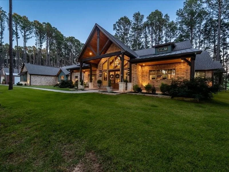 Photo of 8595 Toler Pointe