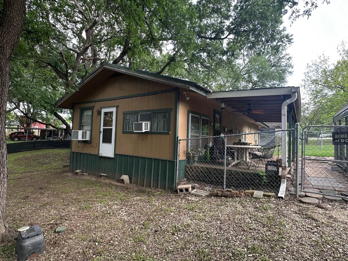 Photo of 4190 County Road 3207