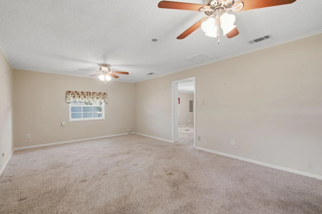 Photo of 5849 Atlantic Drive