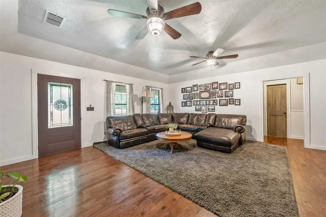 Photo of 15758 Audrey Lane