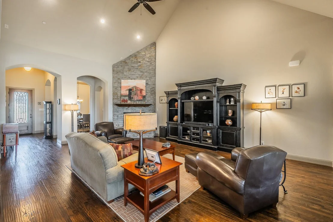 Photo of 1215 Galway Drive