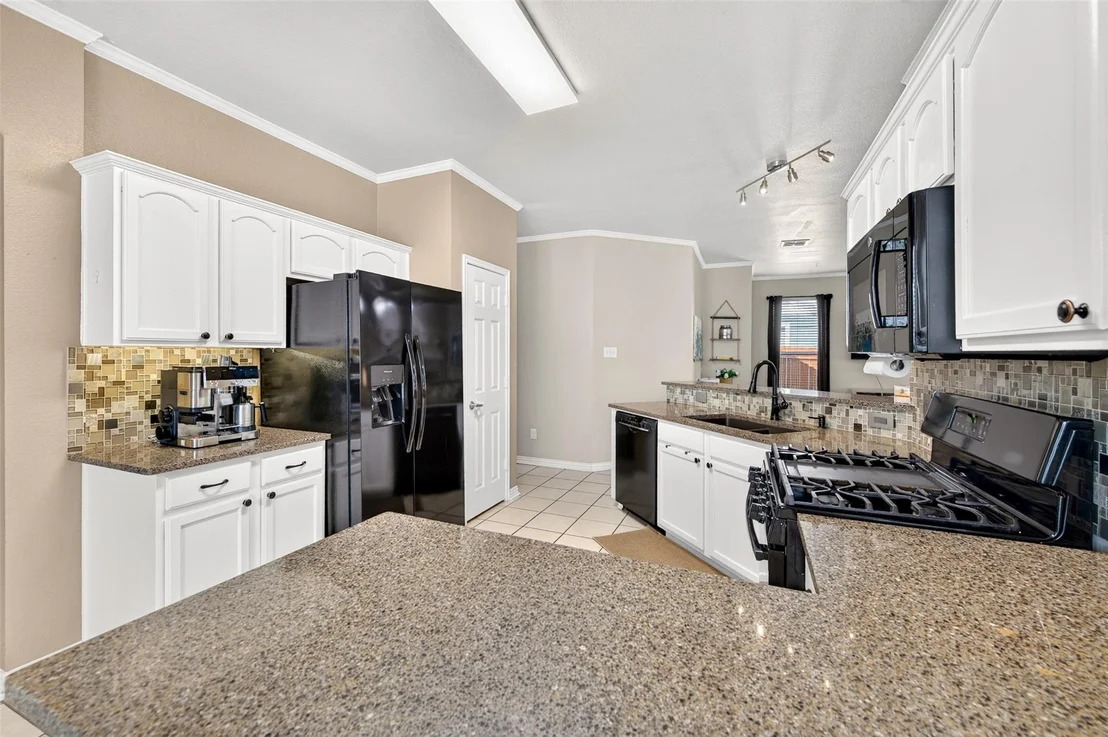 Photo of 9928 Tanglebrush Drive