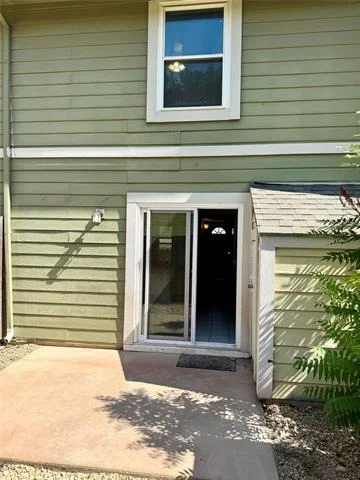 Photo of Unit 402 at 1500 Lake Shore Drive