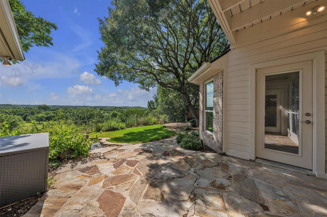 Photo of 130 Bluff View