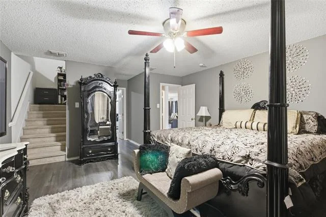 Photo of 217 Sunset Oaks Drive