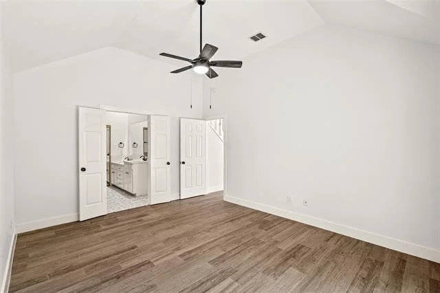 Photo of 381 Arbor Lane