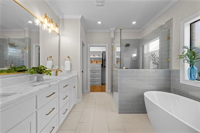 Photo of 932 Gallant Fox Road