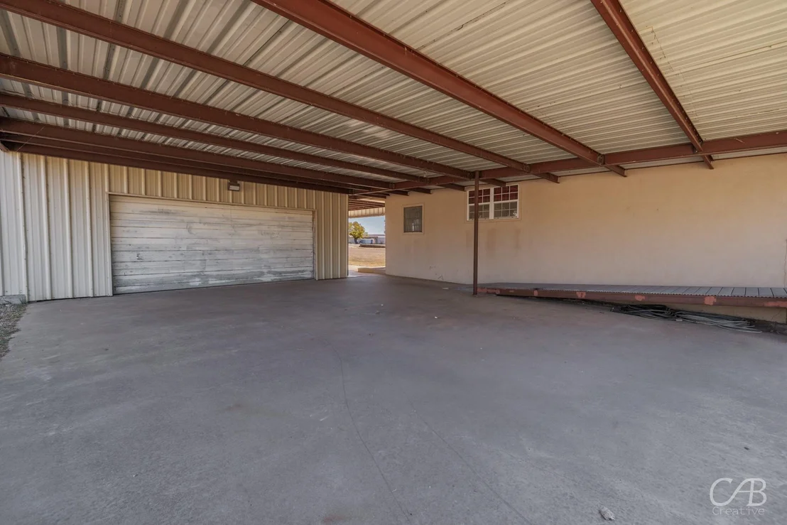 Photo of 155 Lakeview Drive
