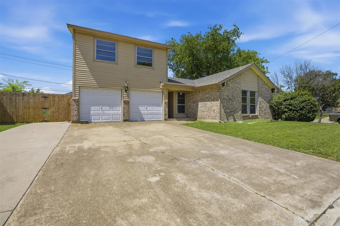 Photo of 6021 Dusty Road