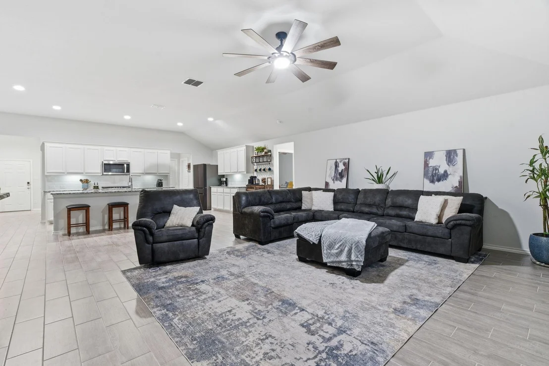 Photo of 437 Falcon Way