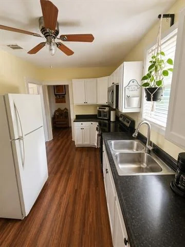 Photo of 203 Stroud Street