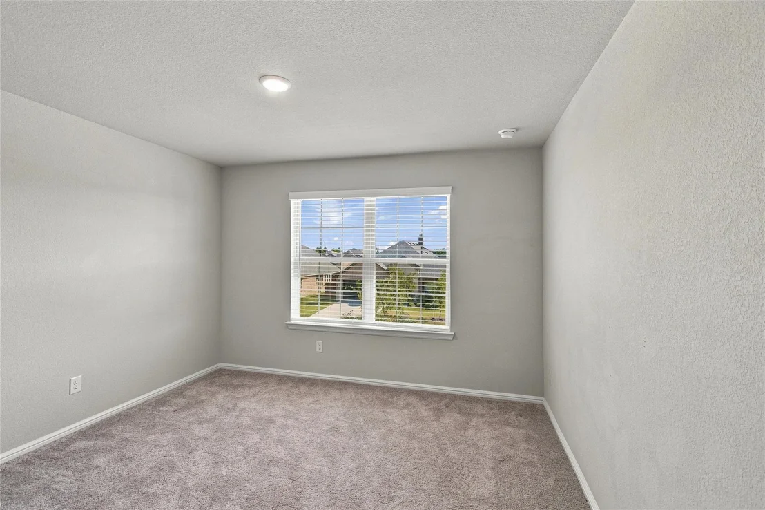Photo of 1345 Fox Glen Trail