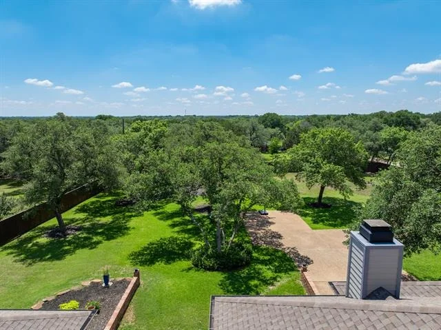 Photo of 100 Twisted Oak Lane