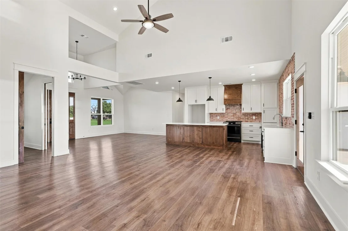 Photo of 10 Keeter Lane