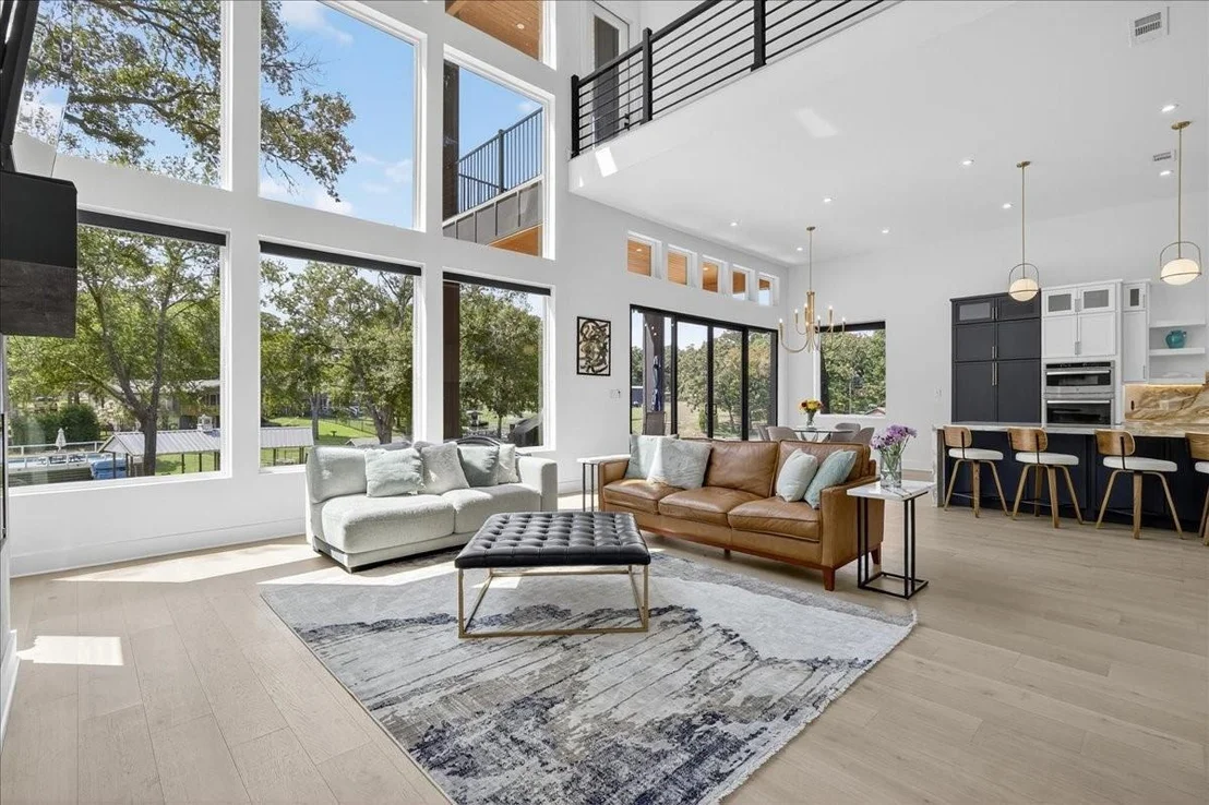 Photo of 111 Nob Hill Circle