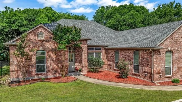 Photo of 203 Mockingbird Lane