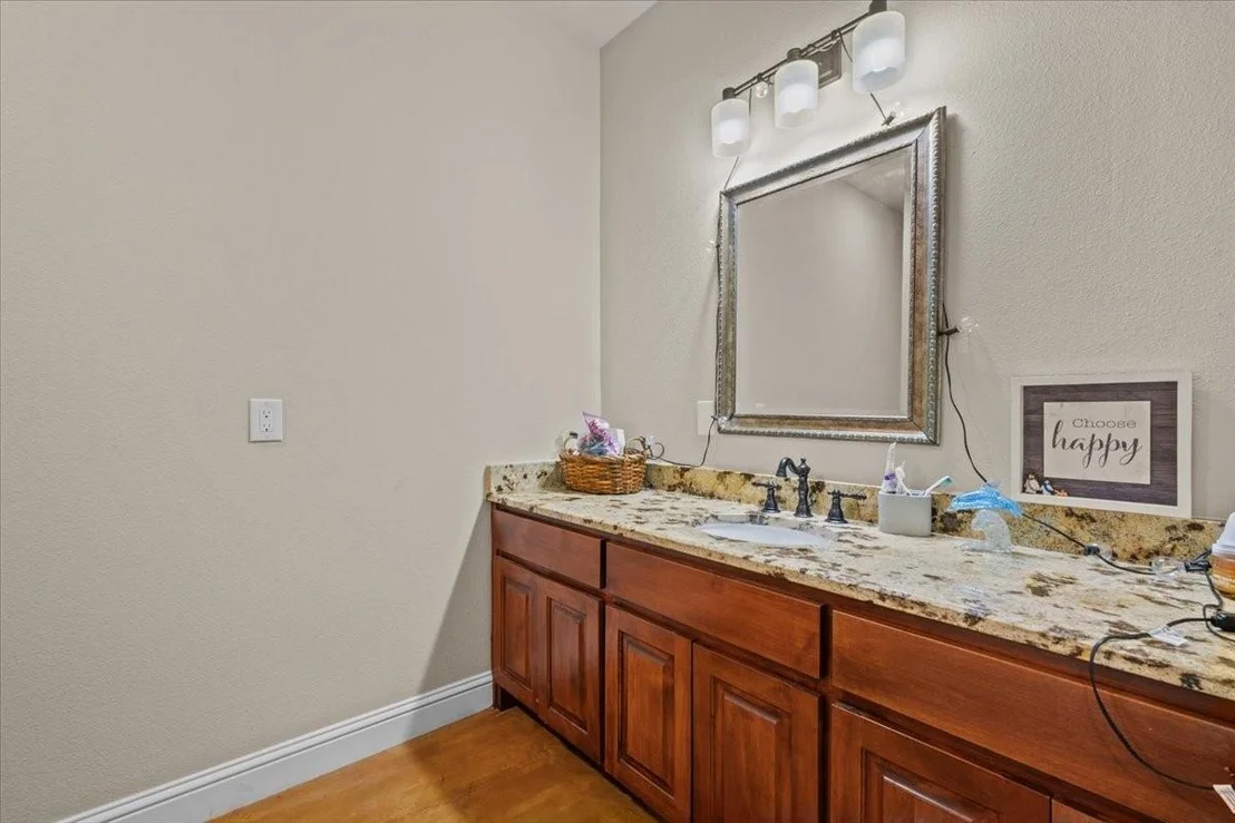 Photo of 3601 Oak Circle