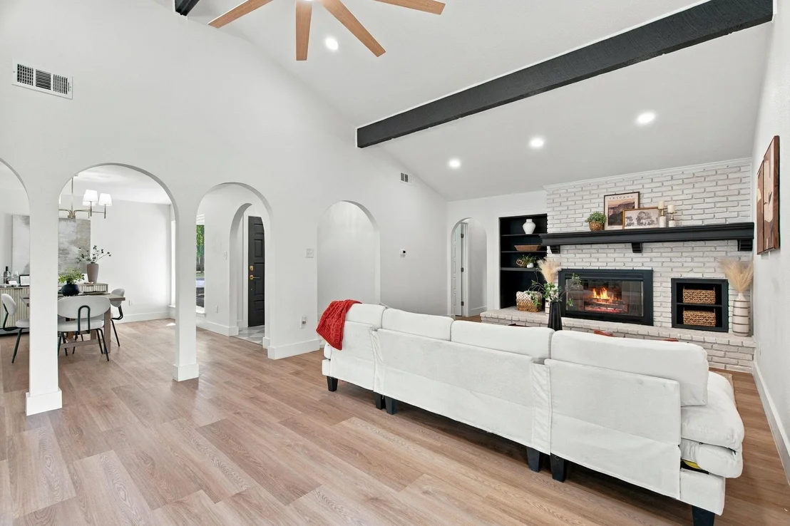 Photo of 4905 Rock River Drive
