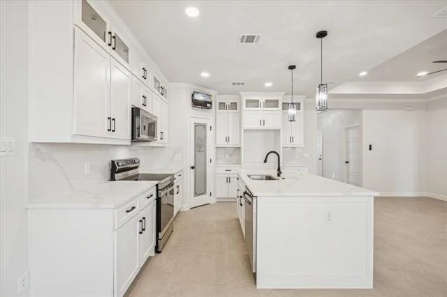 Photo of 5627 Barkridge Drive