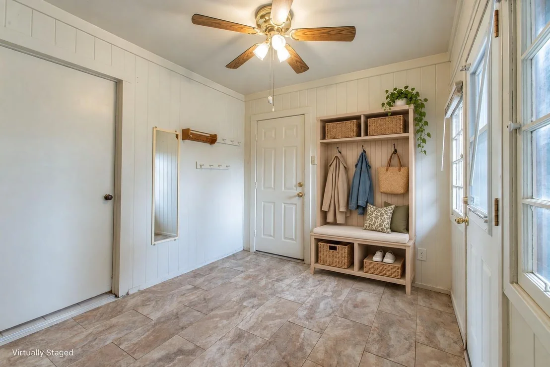 Photo of 5719 Stratford Drive