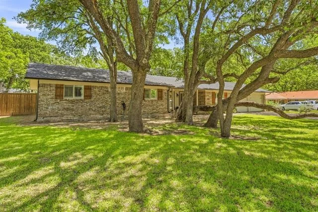 Photo of 1309 Cliff Drive