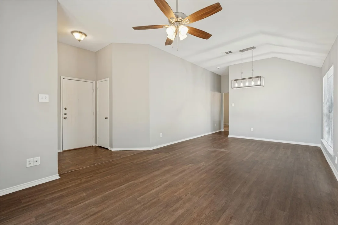 Photo of 512 Bryn Mawr