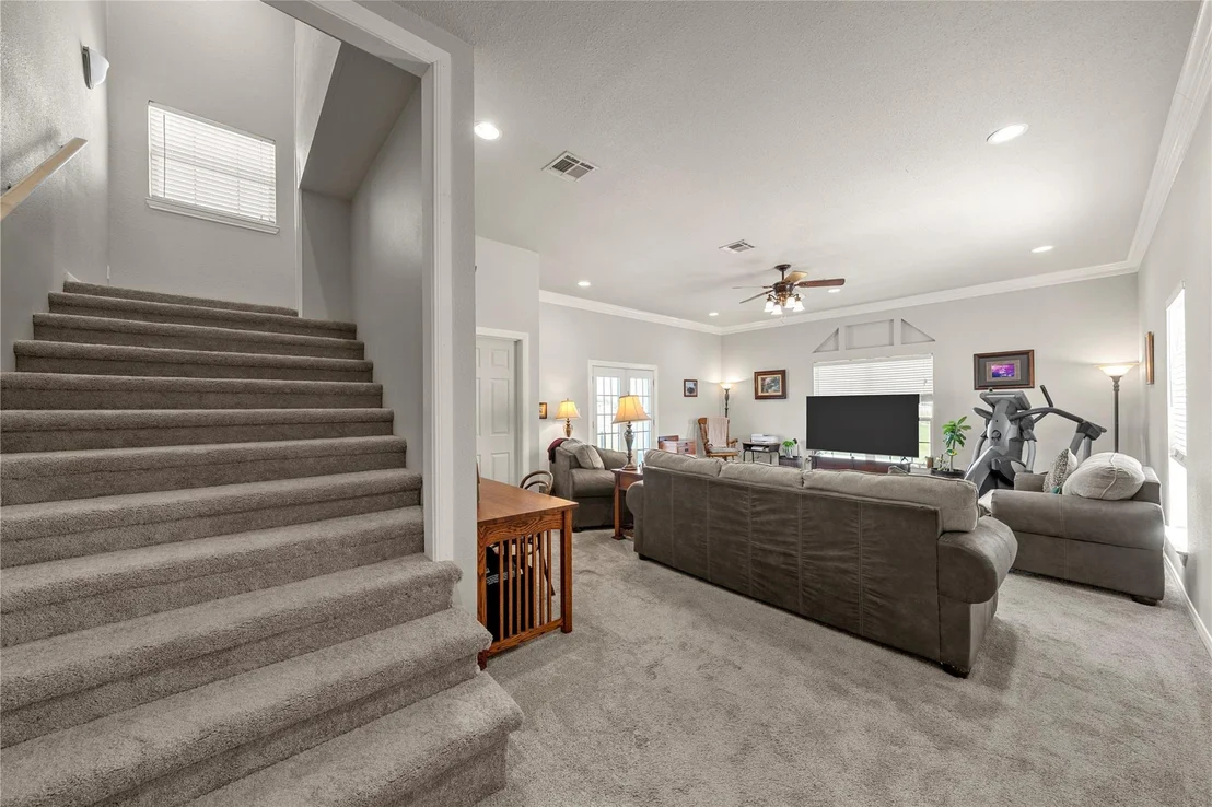 Photo of 5330 Leroy Parkway
