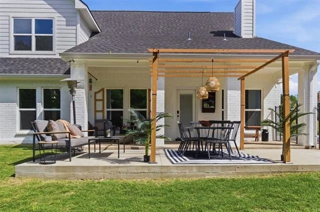 Photo of 330 Pecan Hollow Circle