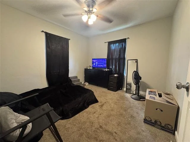 Photo of 105 S Lakeview Drive