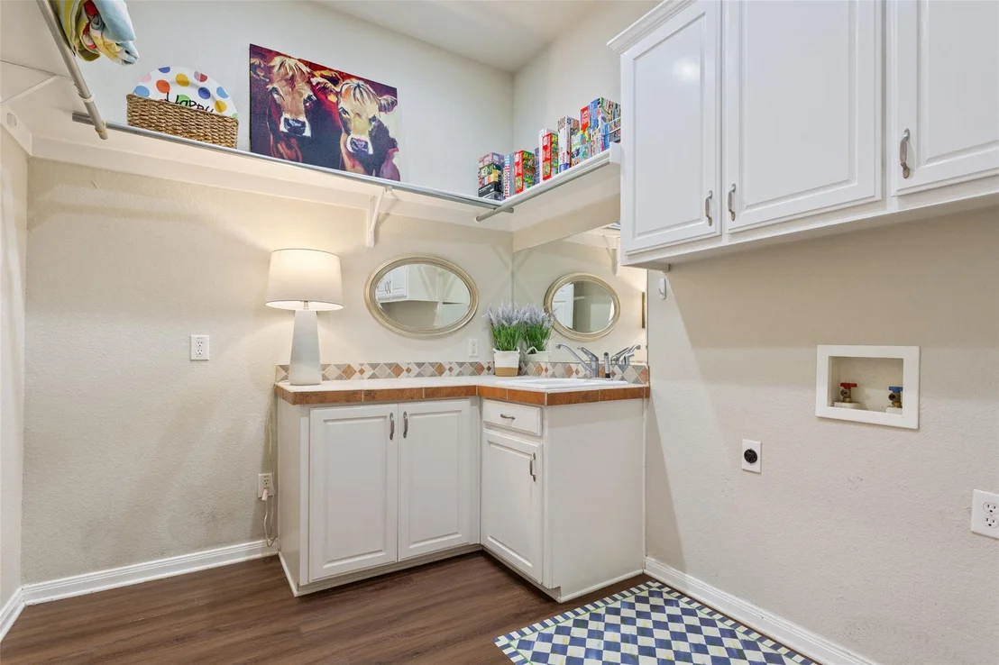 Photo of 319 Winding Creek Lane