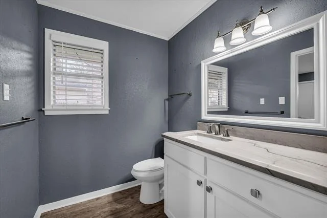 Photo of 4325 Shady Glen Drive