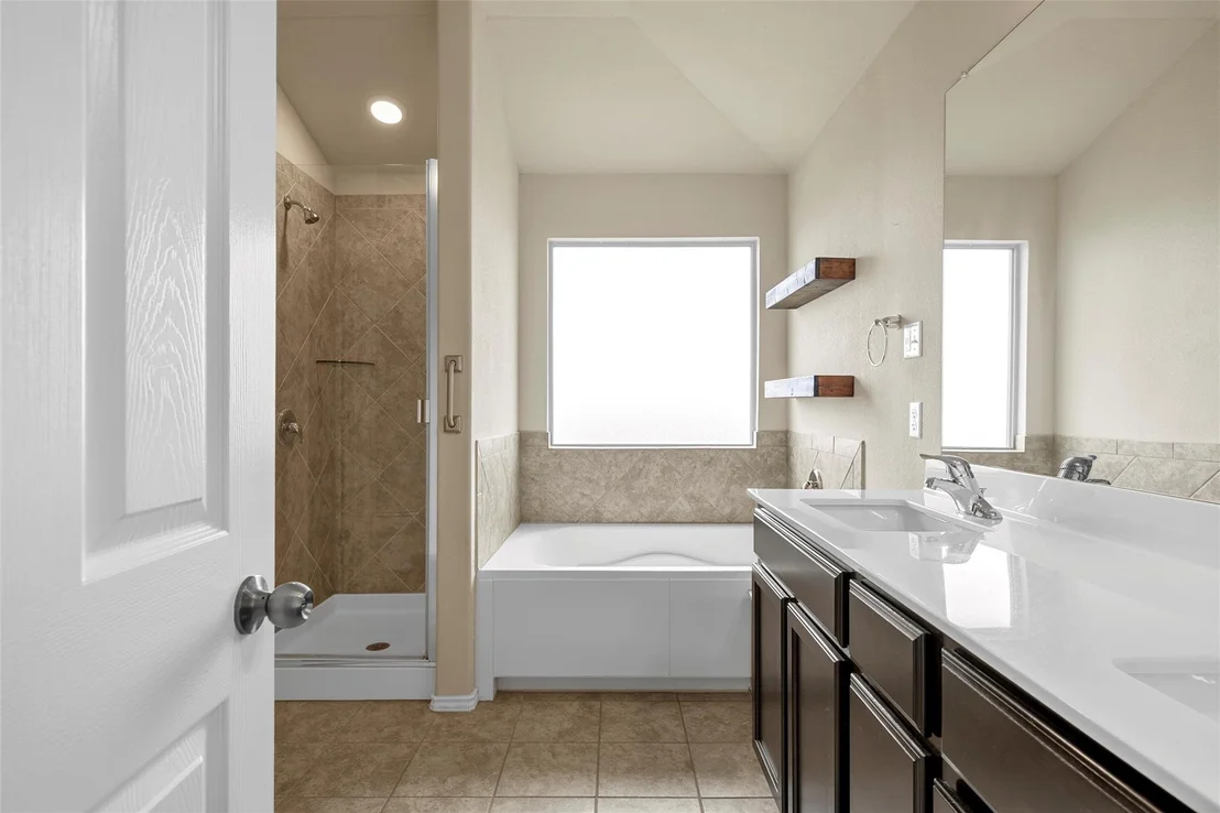 Photo of 1214 Iron Glen Drive