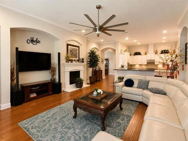 Photo of 710 Rosewood Drive