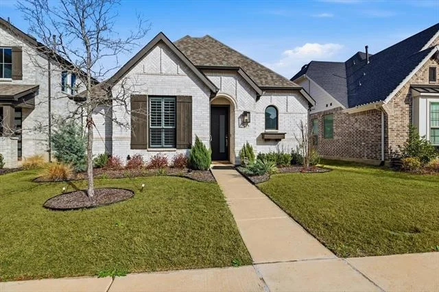 Photo of 8128 Legacy Trail