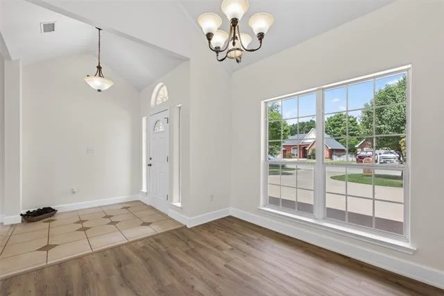 Photo of 3325 Silver Oaks Drive
