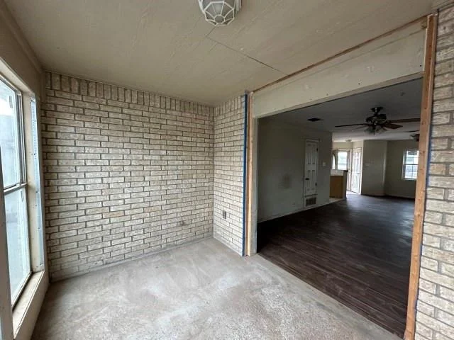 Photo of 2930 Waco Street