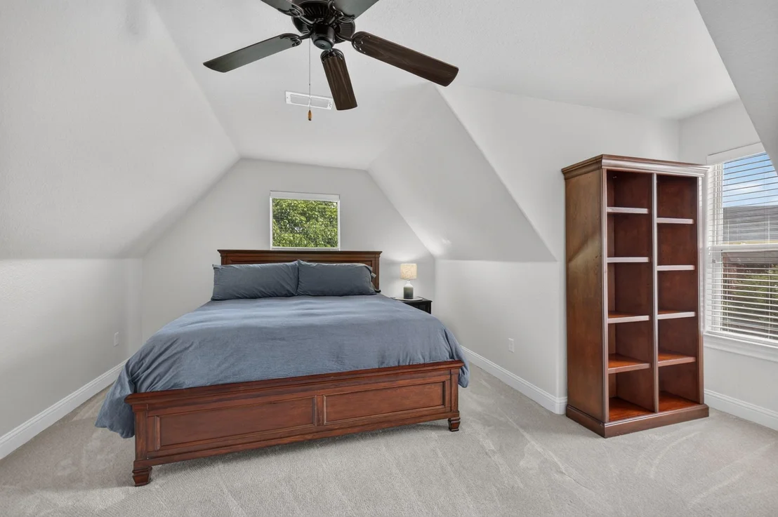 Photo of 3409 White Oaks Drive