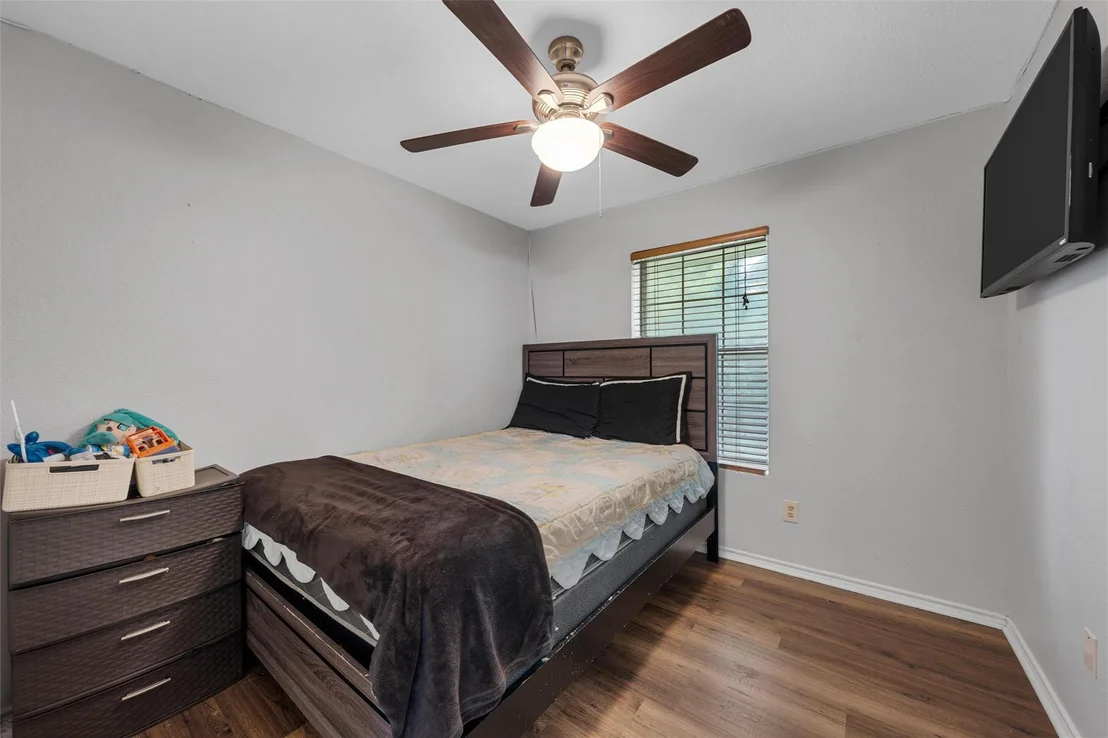 Photo of 1307 Luanne