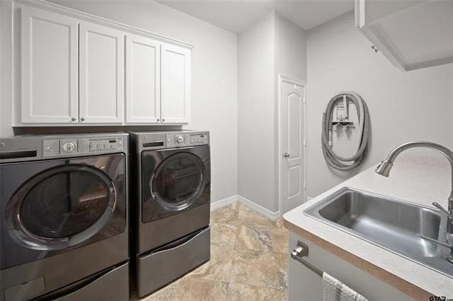 Photo of 614 Tryon Court