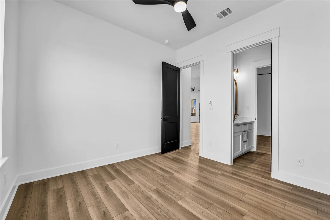 Photo of 611 Willow Moon Ranch