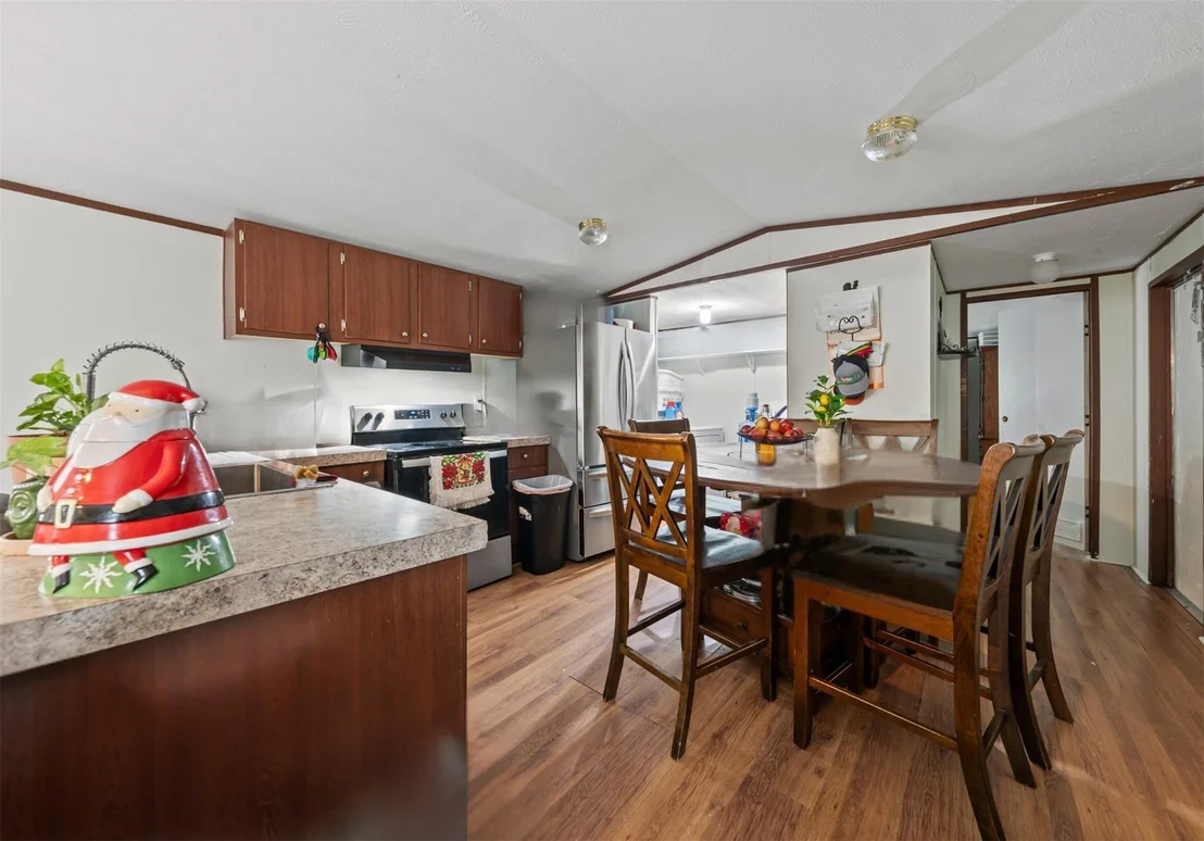 Photo of 312 N Douglas Street