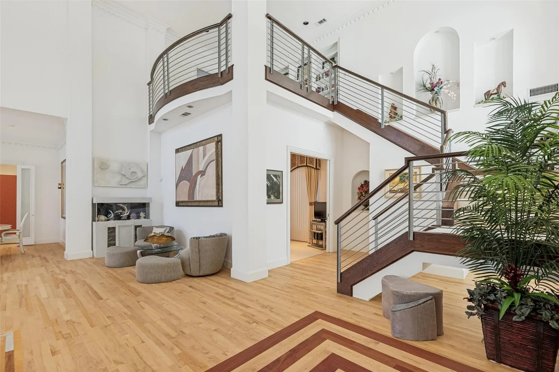 Photo of 5920 Mcfarland Drive