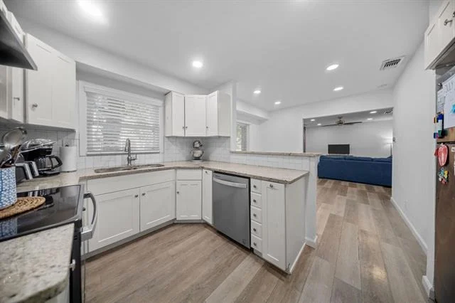 Photo of 1116 Edgefield Drive