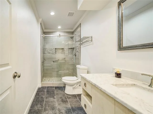 Photo of 6004 White Rose Trail