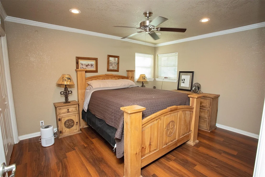 Photo of 1405 Thompson Drive