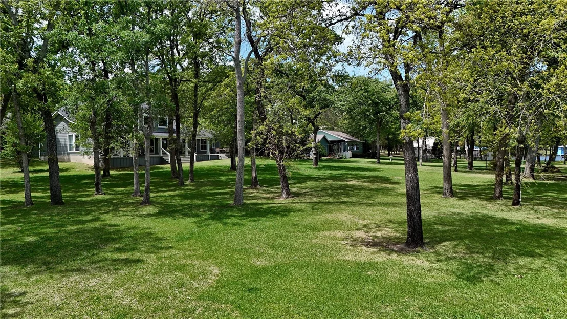 Photo of 7811 Double Oaks Road