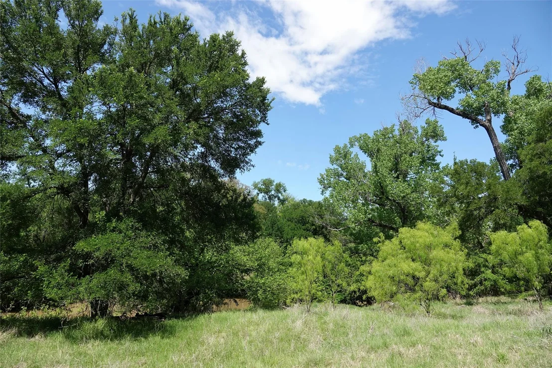 Photo of 588 County Road 430