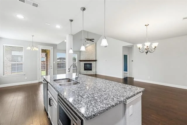 Photo of 15513 Bryant Park Avenue