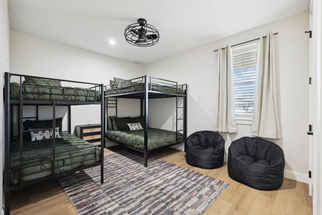 Photo of 413 Hoot Avenue